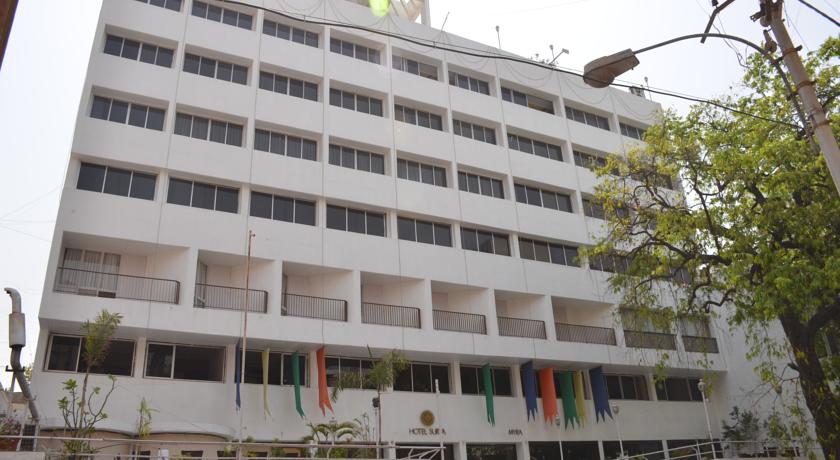 Hotel Surya